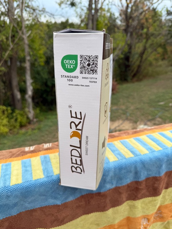 Bedlore Waterproof Noiseless Deep Pocket Mattress Protector Queen gallery