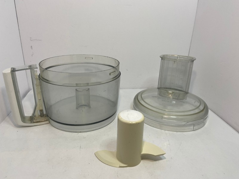 🍉 KitchenAid Food Processor KFP600 11-Cup BLADE STEM BOWL OR LID + PUSHER PARTS gallery