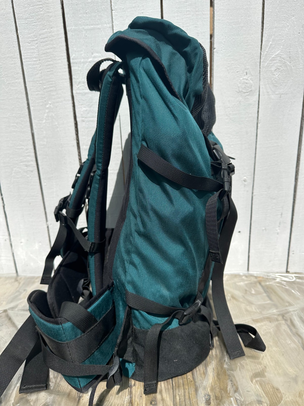 Vtg. 1990's Eagle Creek Backpack  Internal Frame Drawstring Top Load New Unused 4
