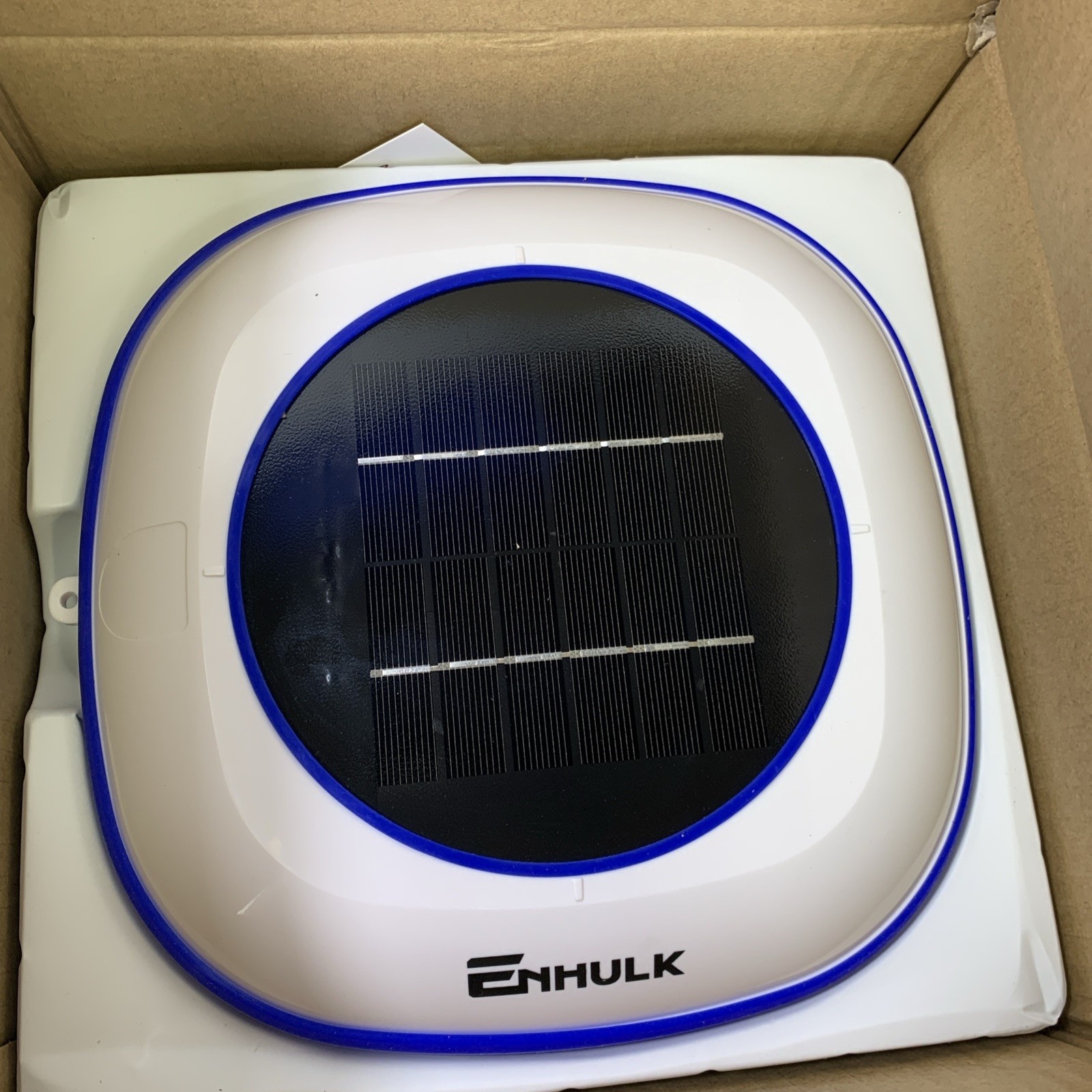 Solar Pool Ionizer - Floating Pool Cleaner for Swimming Pools Up to 45,000 Gal gallery