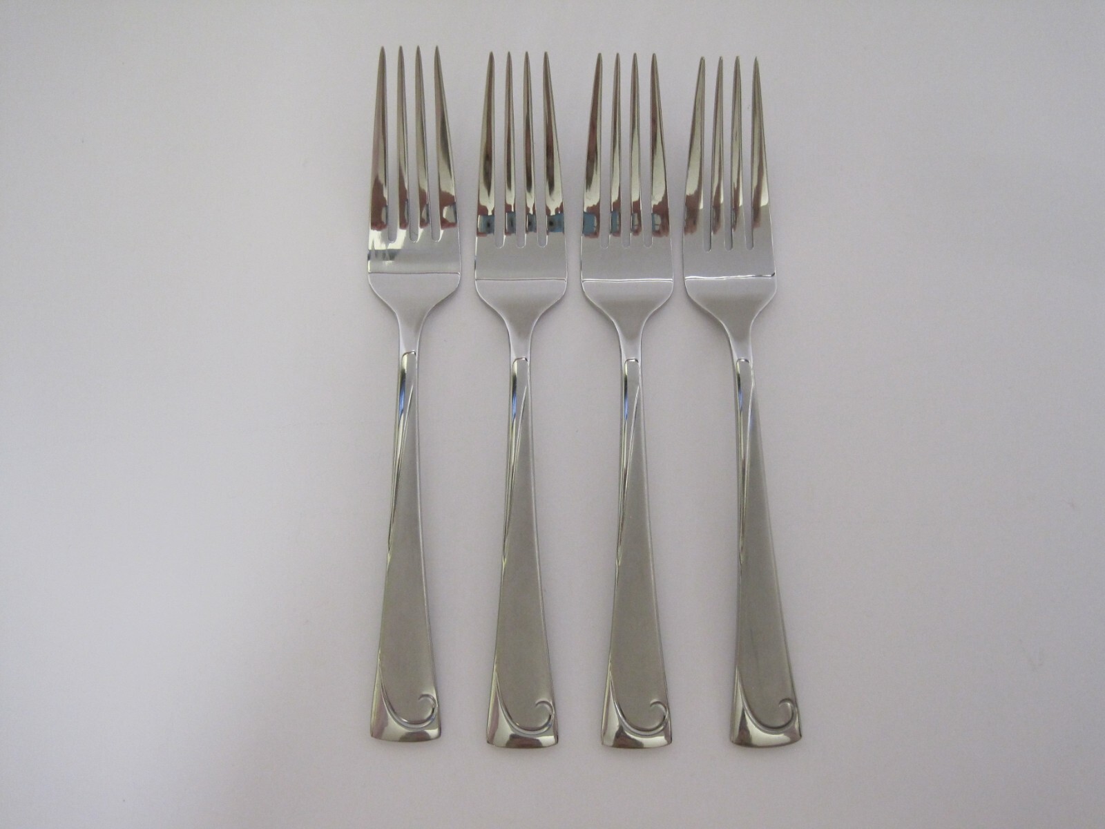 Oneida SCRIPT Frosted Swirl Set of 4 Dinner Forks Stainless Flatware (8") gallery
