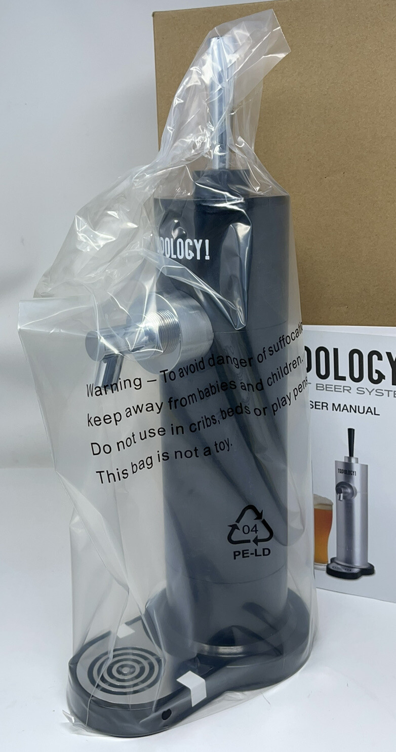 TAPOLOGY! Canned Beer Draft Tap System Operates on 2 AA batteries - NEW OPEN BOX gallery
