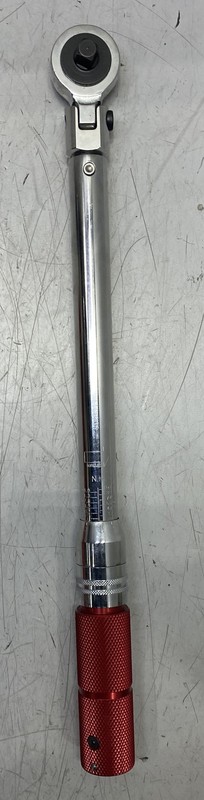 *PREOWNED* MAC TOOLS 3/8" Drive Micro-Adjustable Torque Wrench TWXF75 gallery
