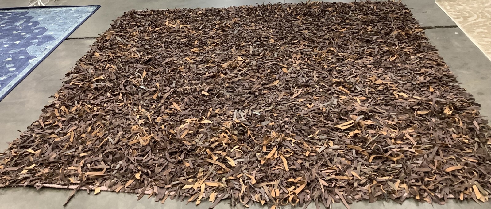 SADDLE 8'-0" x 8'-0" Pulled Thread Rug, Reduced Price 1172678734 LSG511B-8SQ gallery