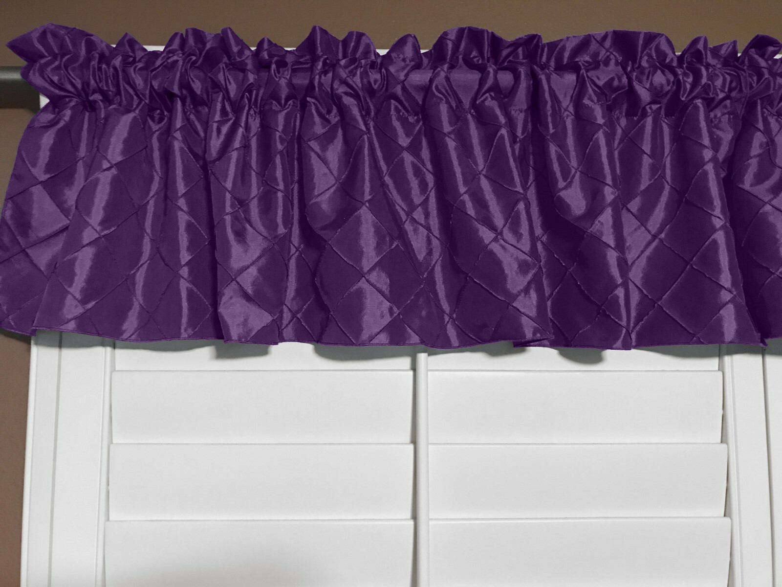Taffeta Pintuck Kitchen Curtain/Valance Window Treatment 56 Inch Wide gallery