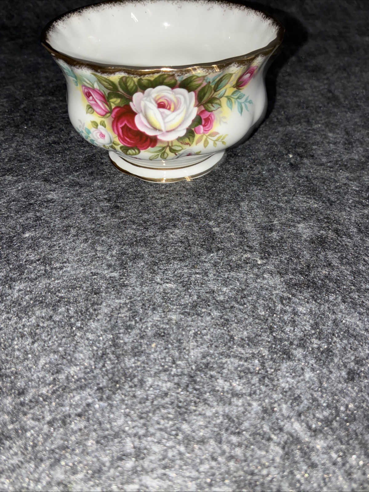 Royal Albert Celebration Open Sugar Bowl Bone China England Pink Red White Rose gallery