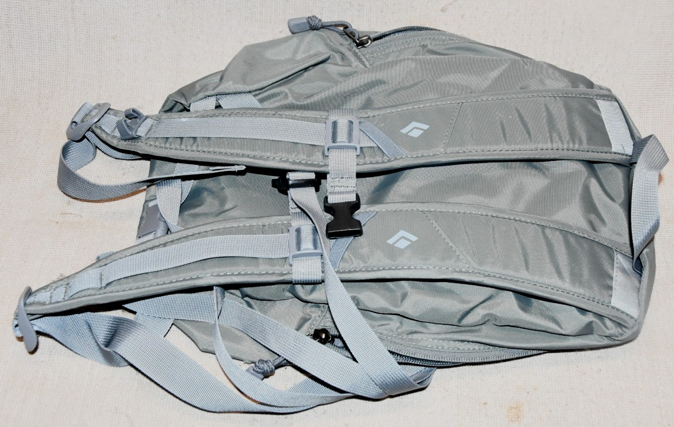 The North Face Bullet Pack Red/Gray Excellent Condition 2