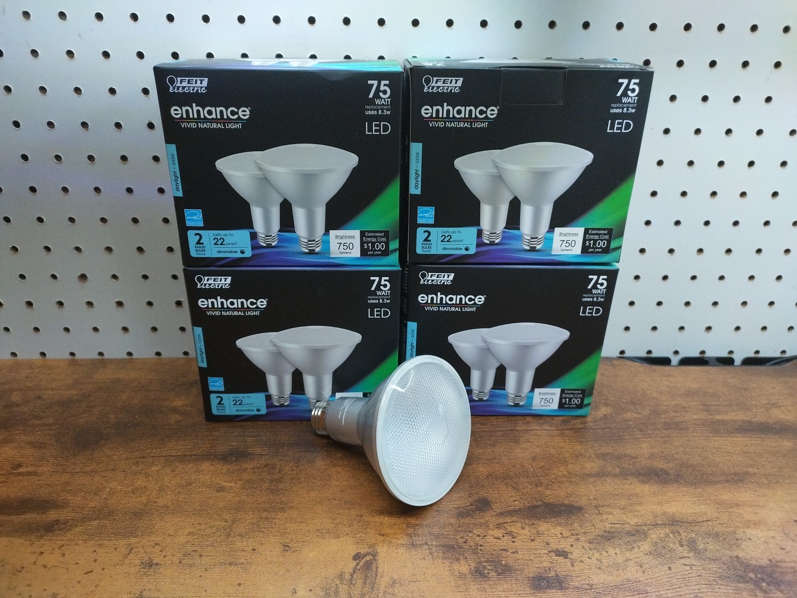8 Pack Feit Enhance Par30 Dimmable LED Flood light Daylight 75w Equivalent gallery