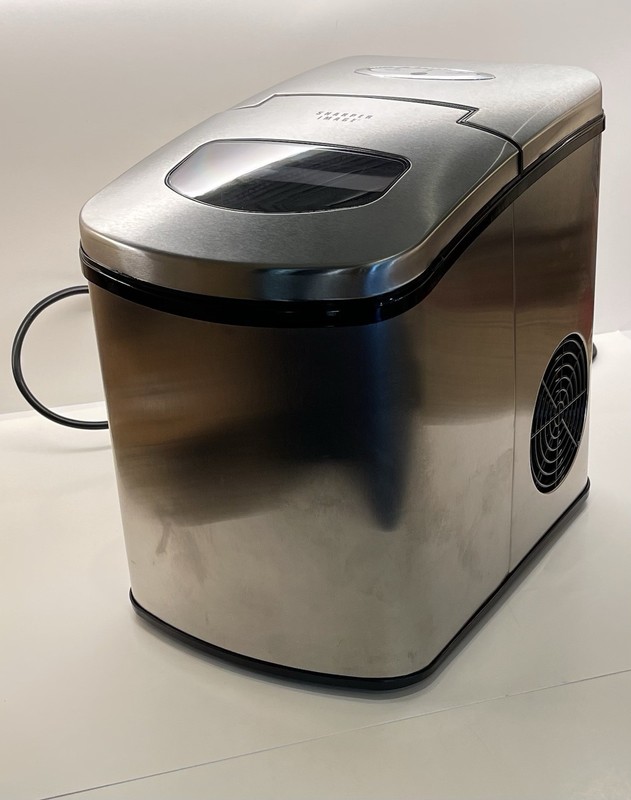 Sharper Image Portable Ice Maker #ZB-18C - 1.7 Liter AC Plug-in Model. New Open gallery