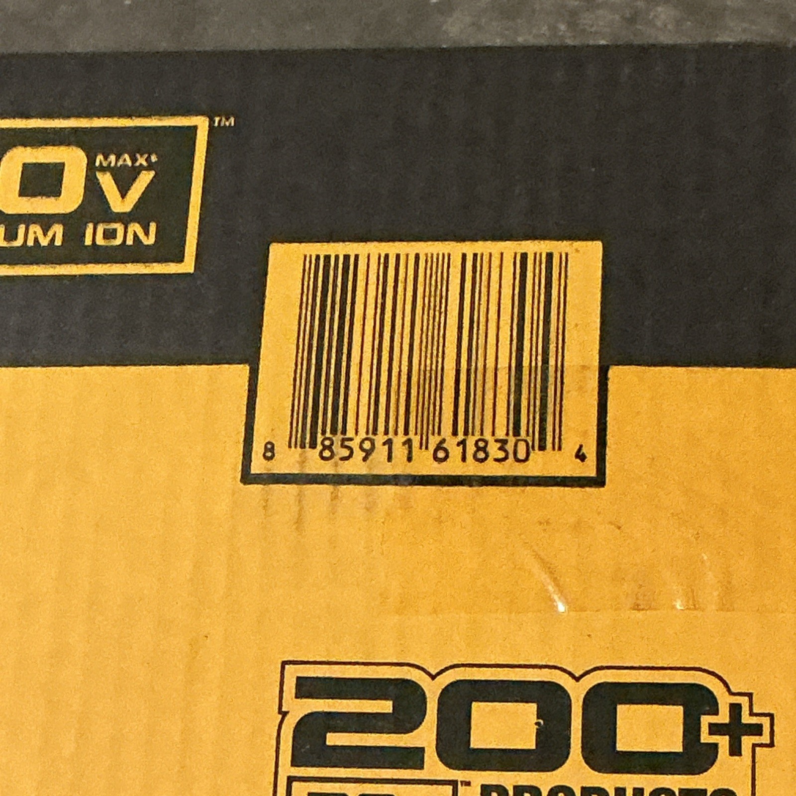DEWALT 20V MAX 13" String Trimmer DCST925M1 w/ 4.0 Ah Battery & Charger gallery