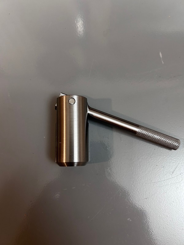 Starrett Athol 624 / 924 Replacement Vise Swivel Base Lock 1/2-13 gallery