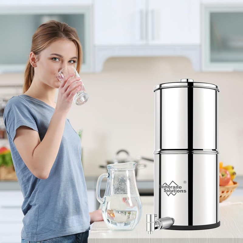 WaKiWaKi Gravity-fed Water Filter System, Metal Spigot & Stand, with 3 Filters gallery
