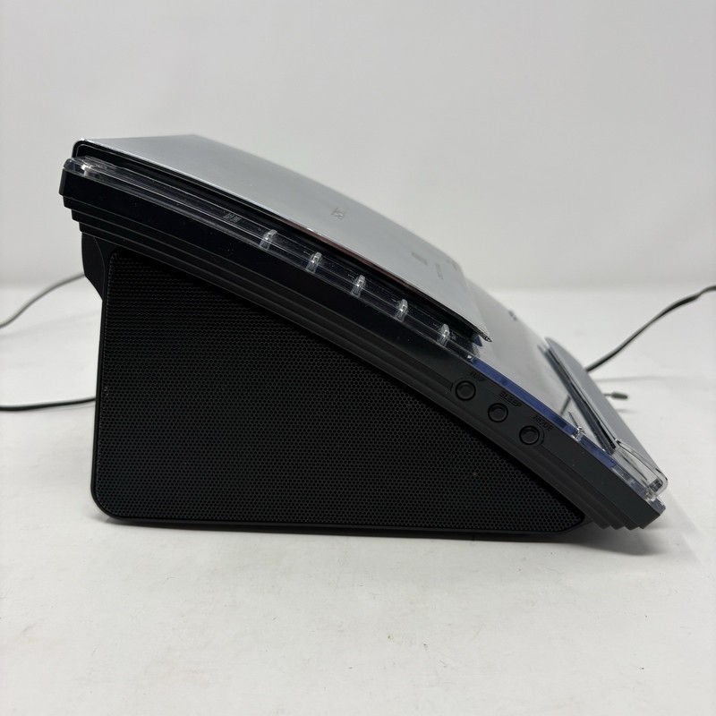 Sony Dream Machine ICF-CD7000 AM/FM CD Alarm Clock - Tested Working gallery