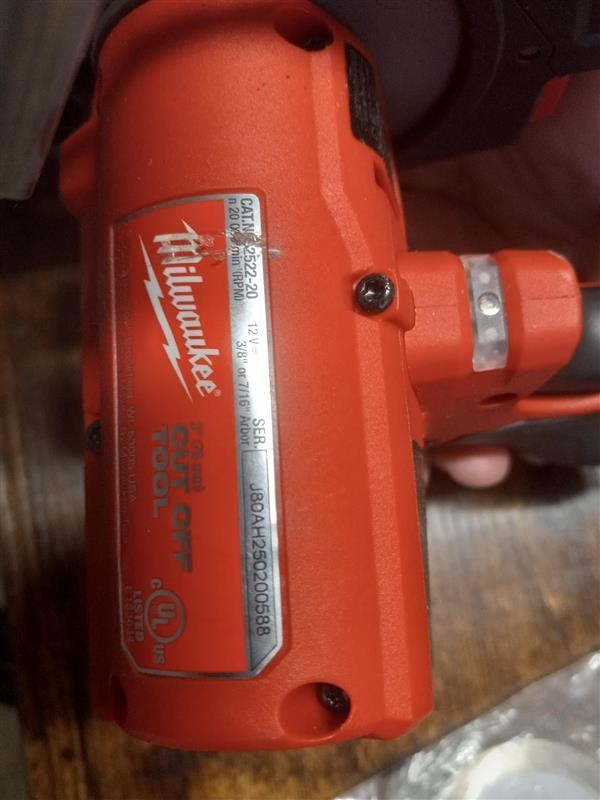 Milwaukee's Cut-Off Tool,12V, Bare Tool (2522-20) gallery