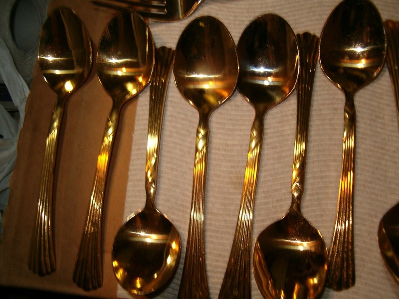 Farberware Gold Electroplate Flatware Chambord 42 Pieces Spoons Forks Knives +++ gallery