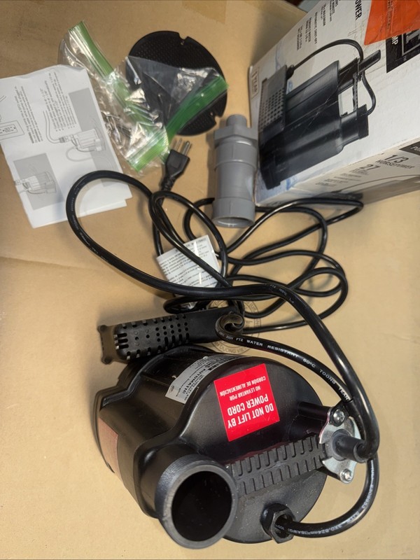 Everbilt Submersible Automatic Utility Pump Model EBAU33 - 1/3 HP in Black gallery