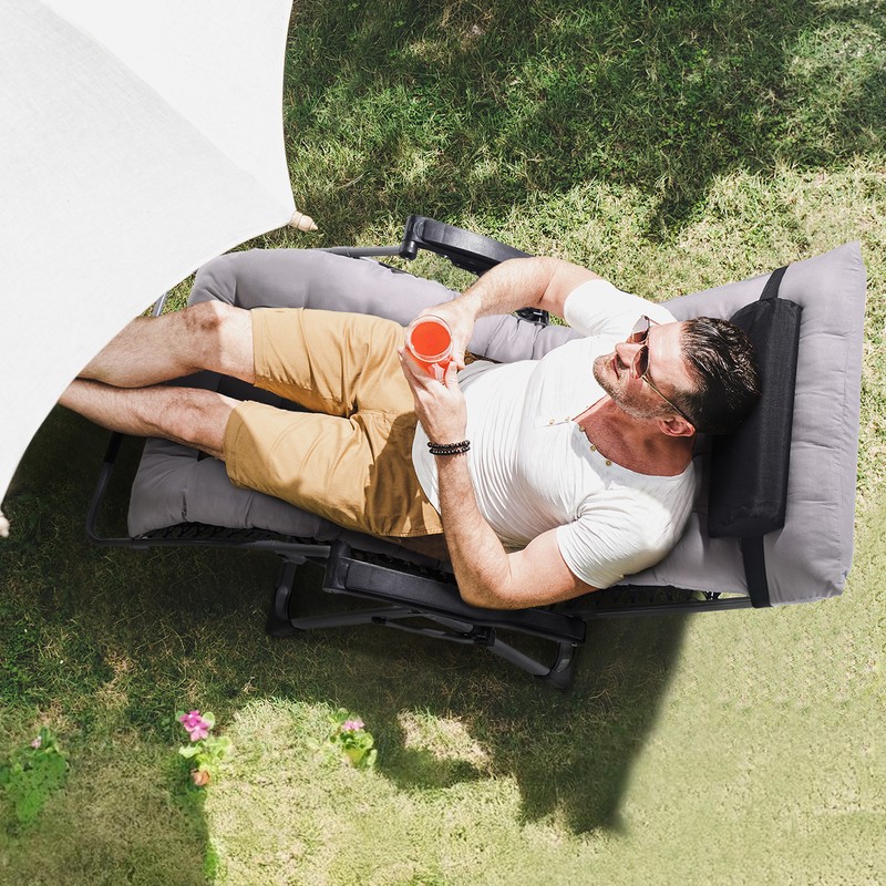 VEVOR Zero Gravity Chair 33" Zero Gravity Recliner Lounge Chair Indoor & Outdoor gallery