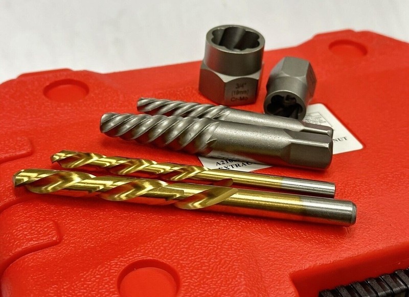 26pc Screws Bolt Extractor Set W/Reverse Drill Bit Kit Lug Nut Extraction EZ Out gallery