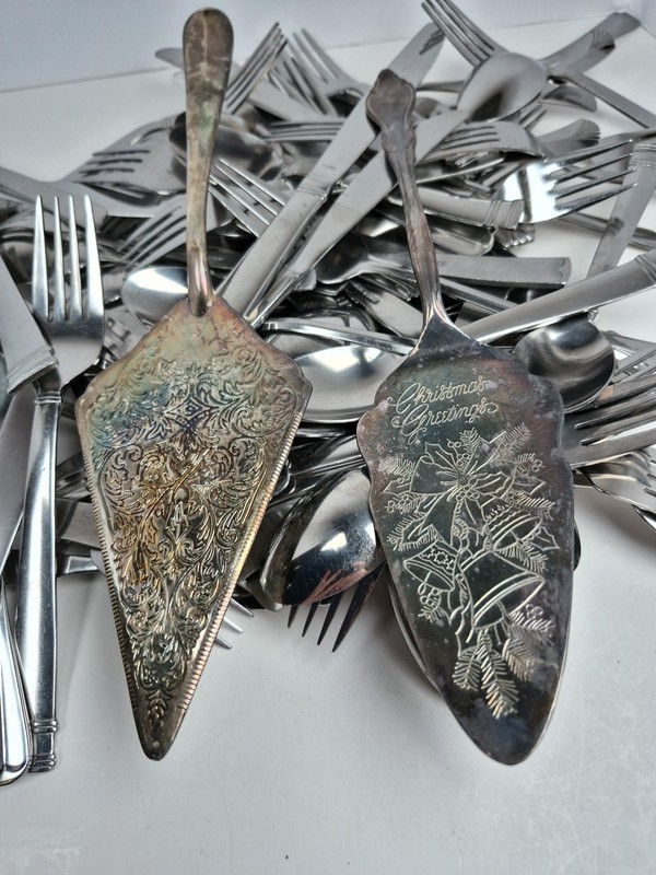 7 Lbs Mixed Stainless Silverware Farberware Rogers Winco & 2 Cake Servers gallery
