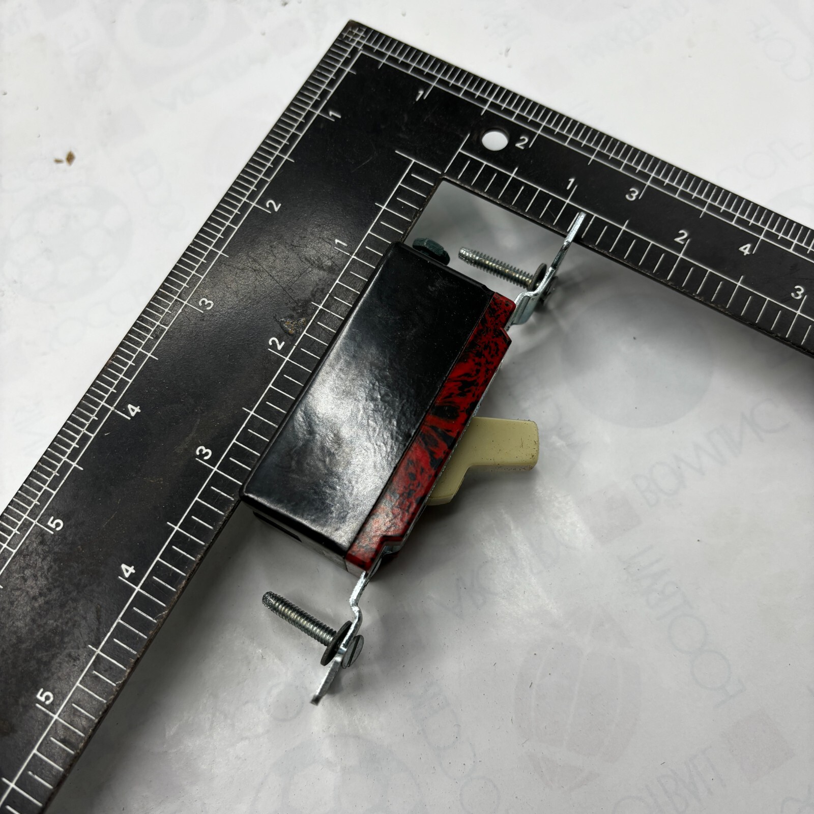 BRYANT 4521-GI IVORY SINGLE POLE SWITCH 4521-GI, 20A 120-277VAC, ⭐ gallery