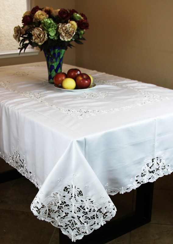 Solid White 54x72" Embroidered Fabric Daisy Cutwork Rectangle Tablecloth Wedding gallery