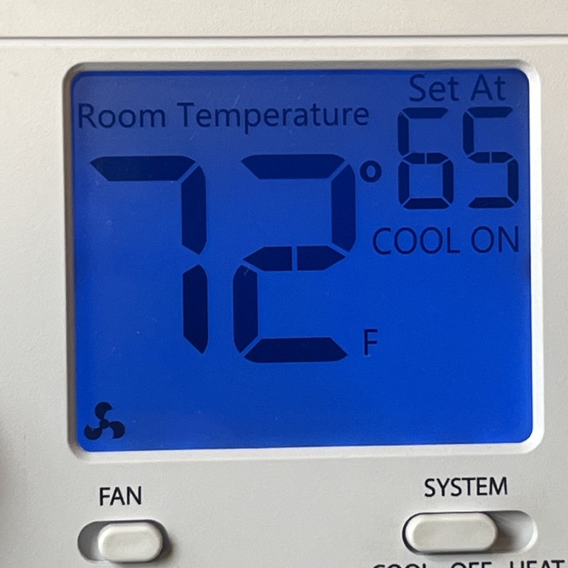 Genuine Pro1 T701 Digital Non Programmable Thermostat Blue Screen Working Tested gallery