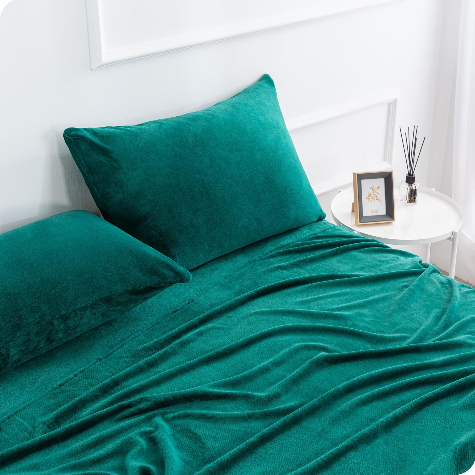 Velvet Plush Sheets Set Full Size, Micro Fleece Soft Cozy Sheet and Pillowcas... gallery
