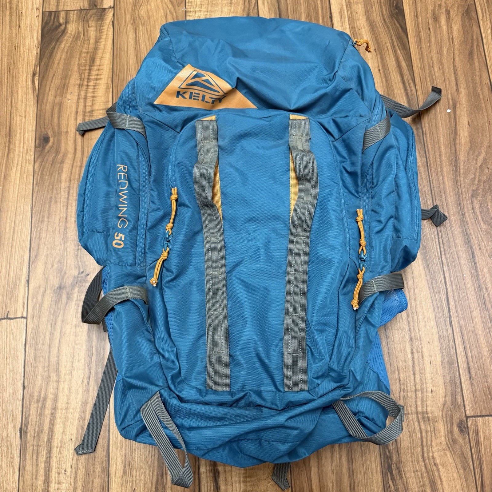 Kelty Redwing 50 Backpack Hiking Internal Frame Pack Adjustable $370 MSRP