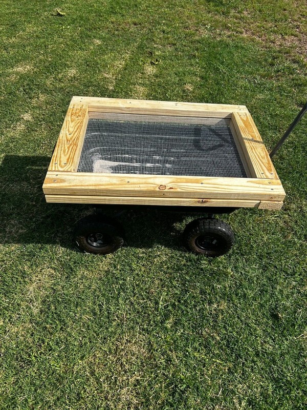 27" Soil Sifter: 1/2" Topsoil or Peat Moss Screener for Wheel Barrow/Dump Cart gallery