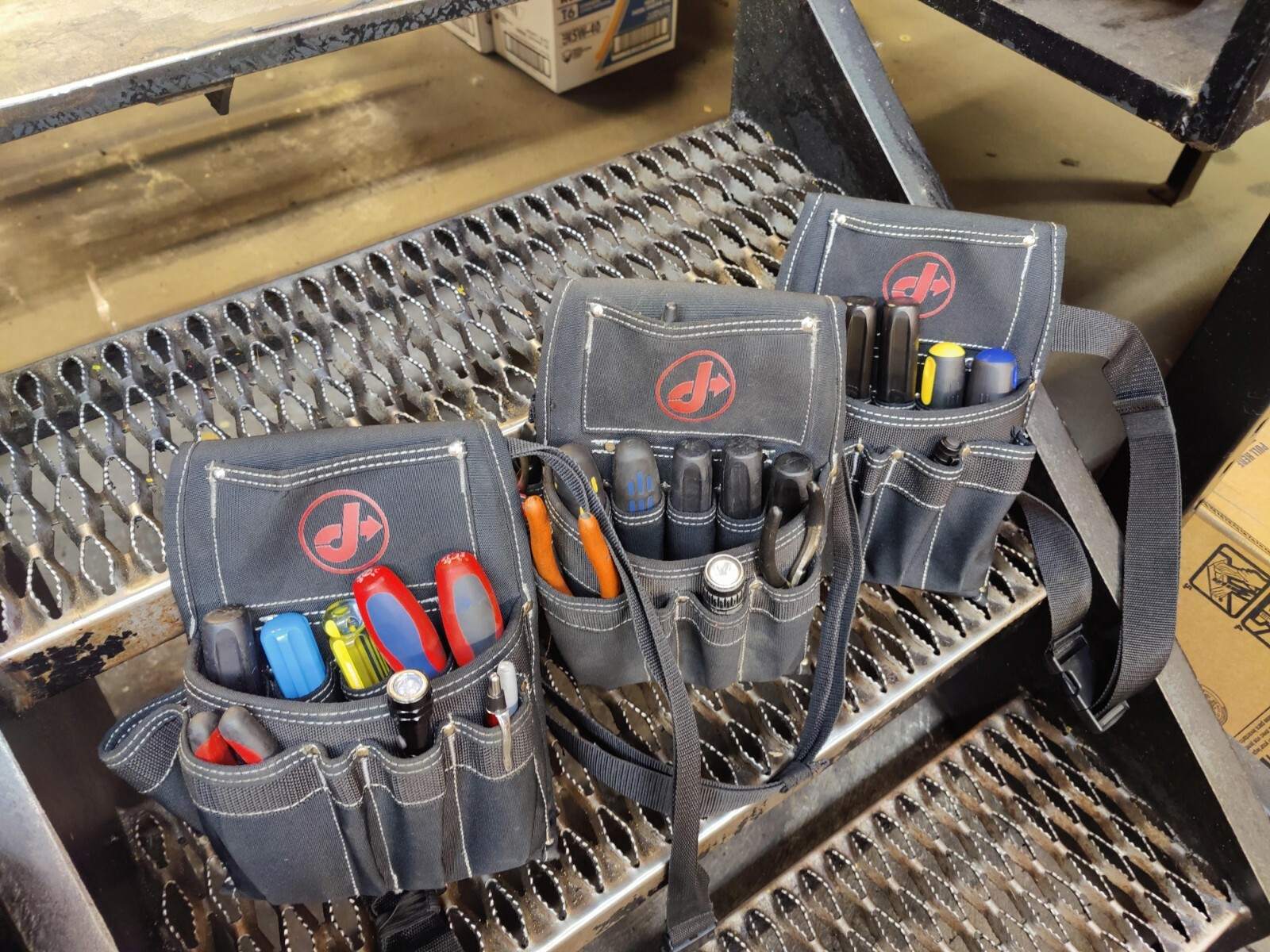 Gatorback B640 Tool Belt & Pouch Combo. 12-Pocket Utility Pouch. gallery