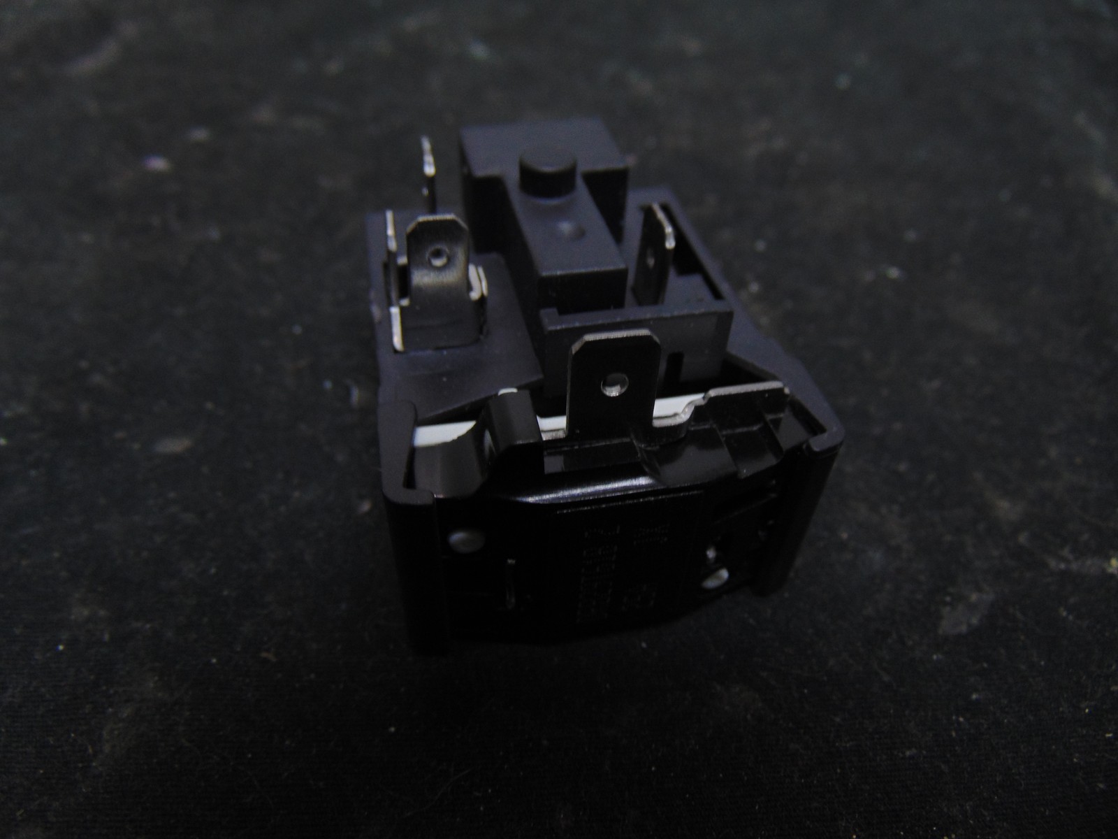 Frigidaire Refrigerator FFHT2022AW Compressor Starter 5304529285 gallery
