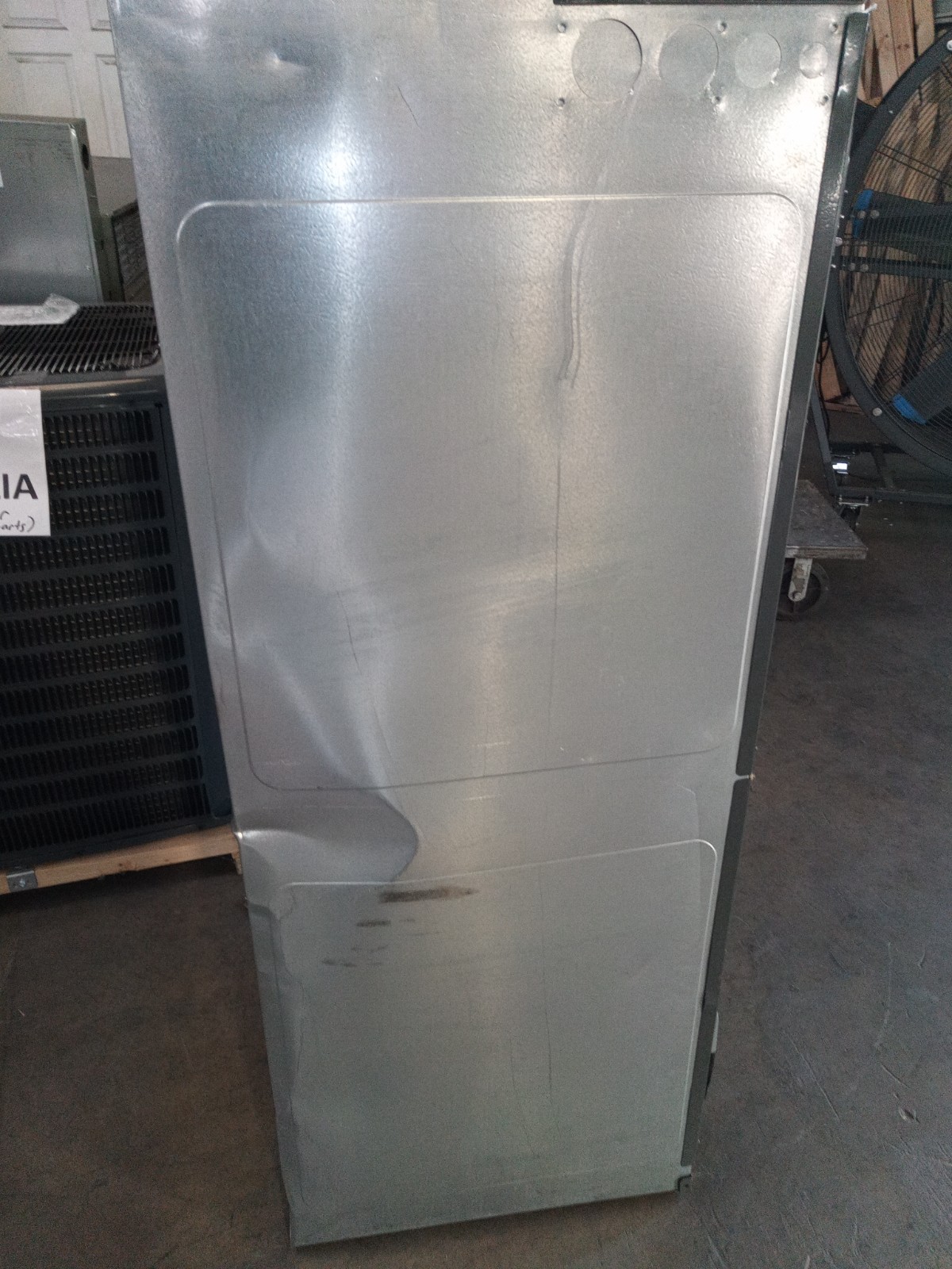 Goodman 3.5 TON Multi-Positional Air Handler, AMST42CU1300, Scratch + Dent gallery