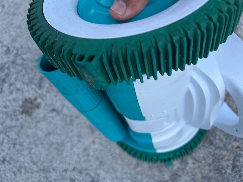 US EXTREME Pool Cleaner Automatic Suction Vacuum 2 Wheel No Hose gallery