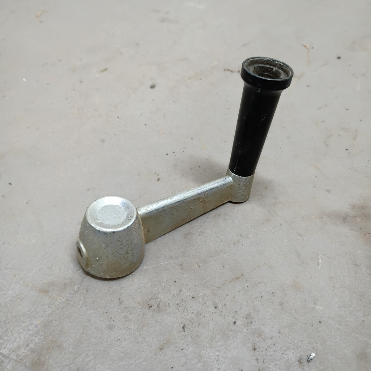 Craftsman Radial Arm Saw Elevation Crank Handle 128811 113. gallery