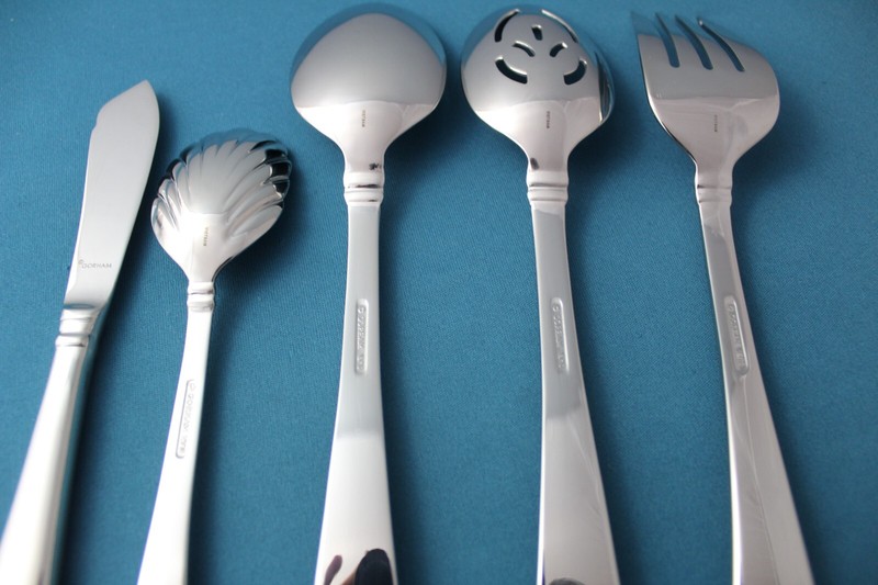 Gorham COLUMN GLOSSY Serving (5pc Set) Tablespoon Pierced Fork 18/10 Vietnam NEW gallery