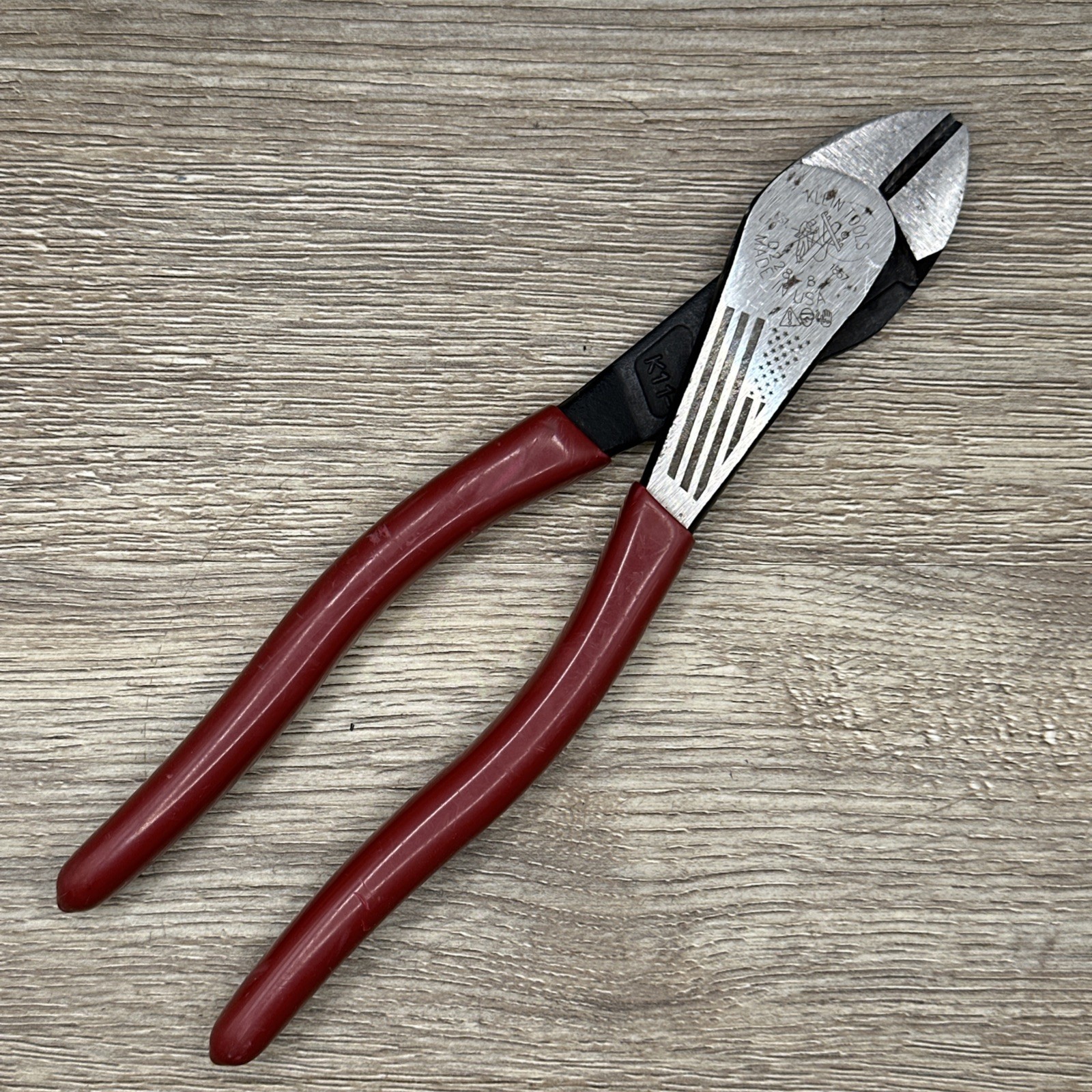 Klein Tools D228-8 High Leverage Diagonal Cutting Pliers 8” Made In USA gallery