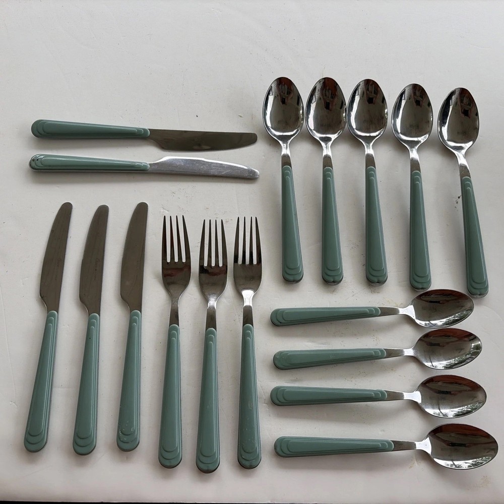 17 GIBSON DECA-TURQUOISE STAINLESS FLATWARE TURQUOISE HANDLE SPOONS KNIFE FORKS