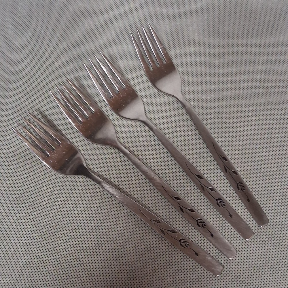 Oneida Capistrano Dinner Forks 4 Stainless Steel 7 1/4" Oniedacraft Deluxe