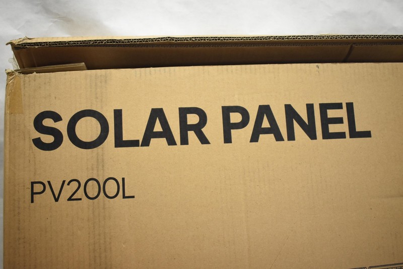 Bluetti Solar Panel PV200L 200W Portable Mono ETFE Foldable IP67 Outdoor Power gallery