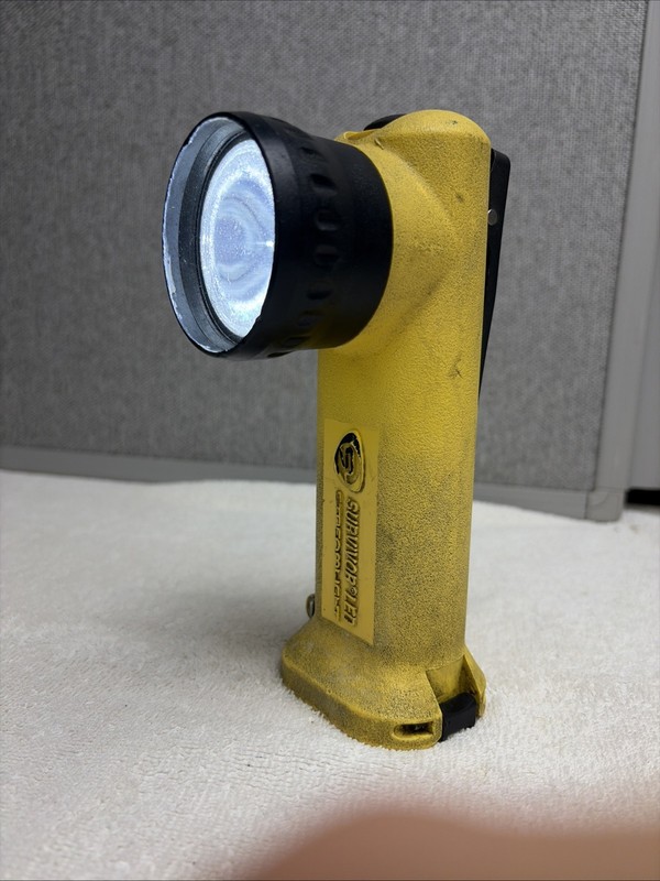 Streamlight Survivor Flashlight Yellow Black Durable Plastic Emergency Light gallery