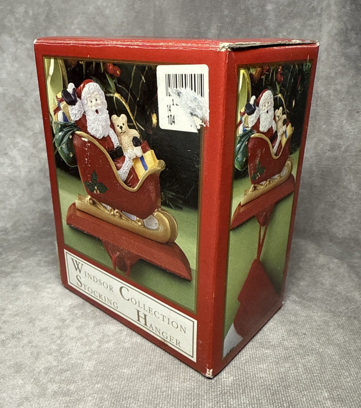 Windsor Collection Santa Sleigh Stocking Holder Cast Iron Base Resin Christmas gallery
