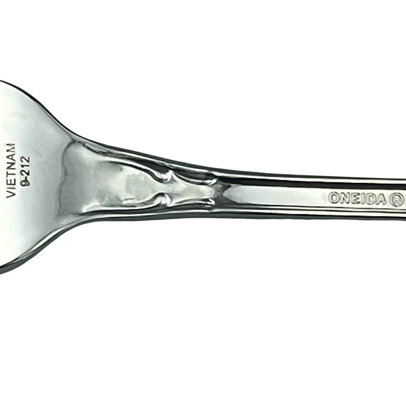 Oneida True Rose Stainless Steel Dinner Fork (Set of Four) gallery
