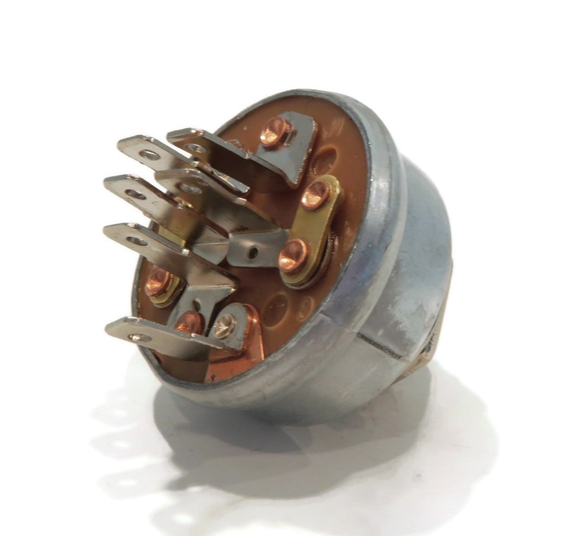 Ignition Starter Switch with Keys for Cub Cadet 1535, 1861, 1862, 2160 Lawnmower gallery