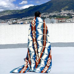 EXTRA LARGE SOFT & WARM ALPACA WOOL BLANKET 75″x90″ SOUTH AMERICAN DESIGN