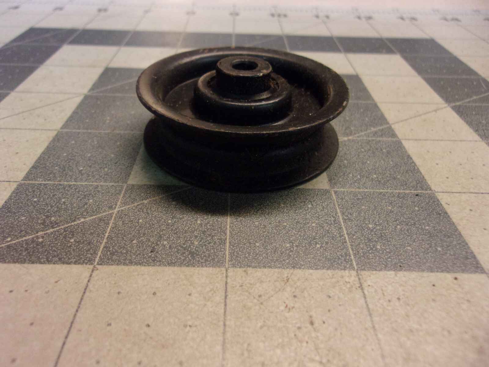 2 1/4"OD 1/4"ID 9/16" Width Pulley gallery