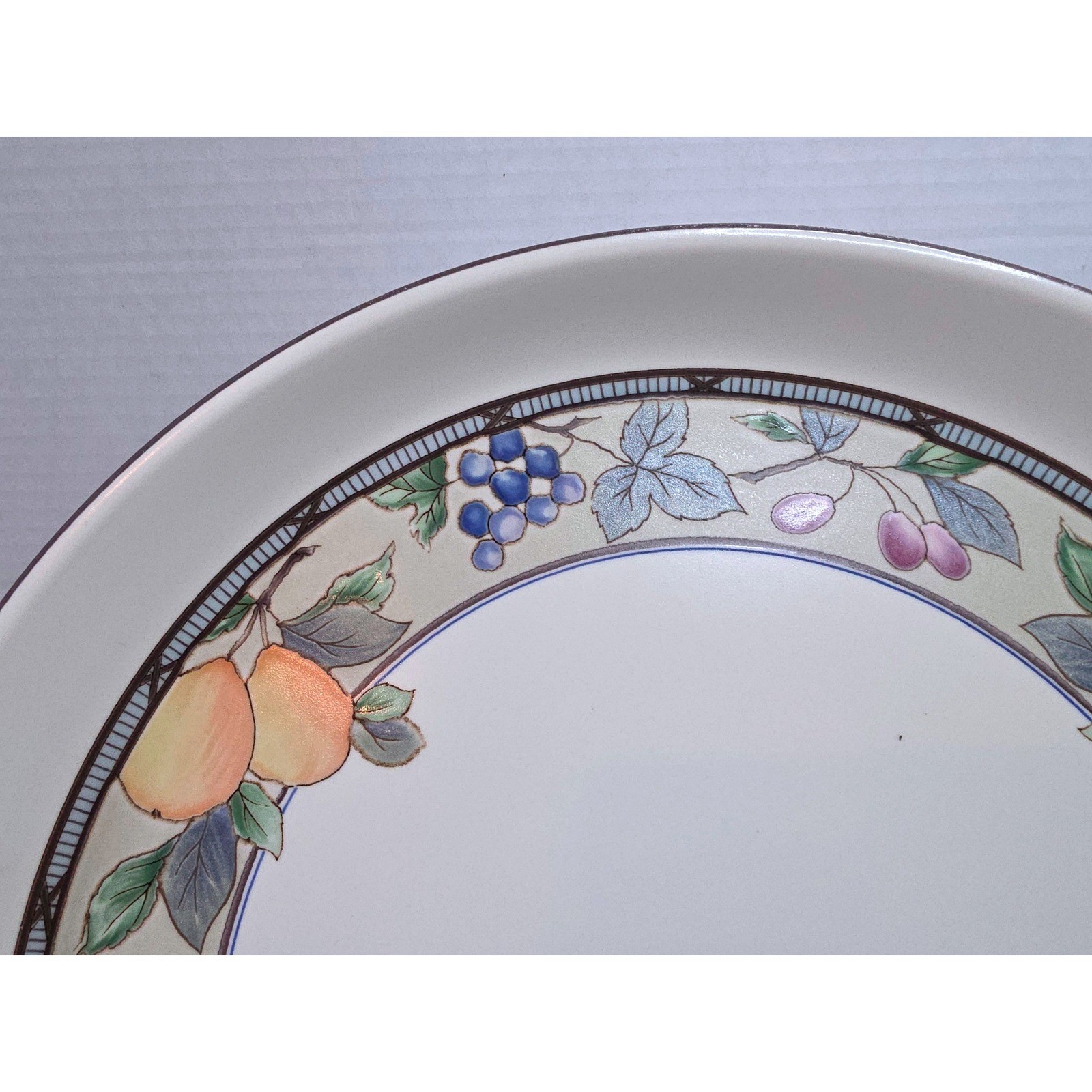 Mikasa Intaglio Garden Harvest CAC29 Round Serving Platter 14 Inch Fruit gallery