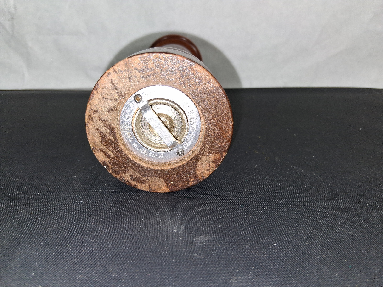 Salt Pepper Mill Leeds Engineering Wood Shaker Woodland Hills California 10" gallery