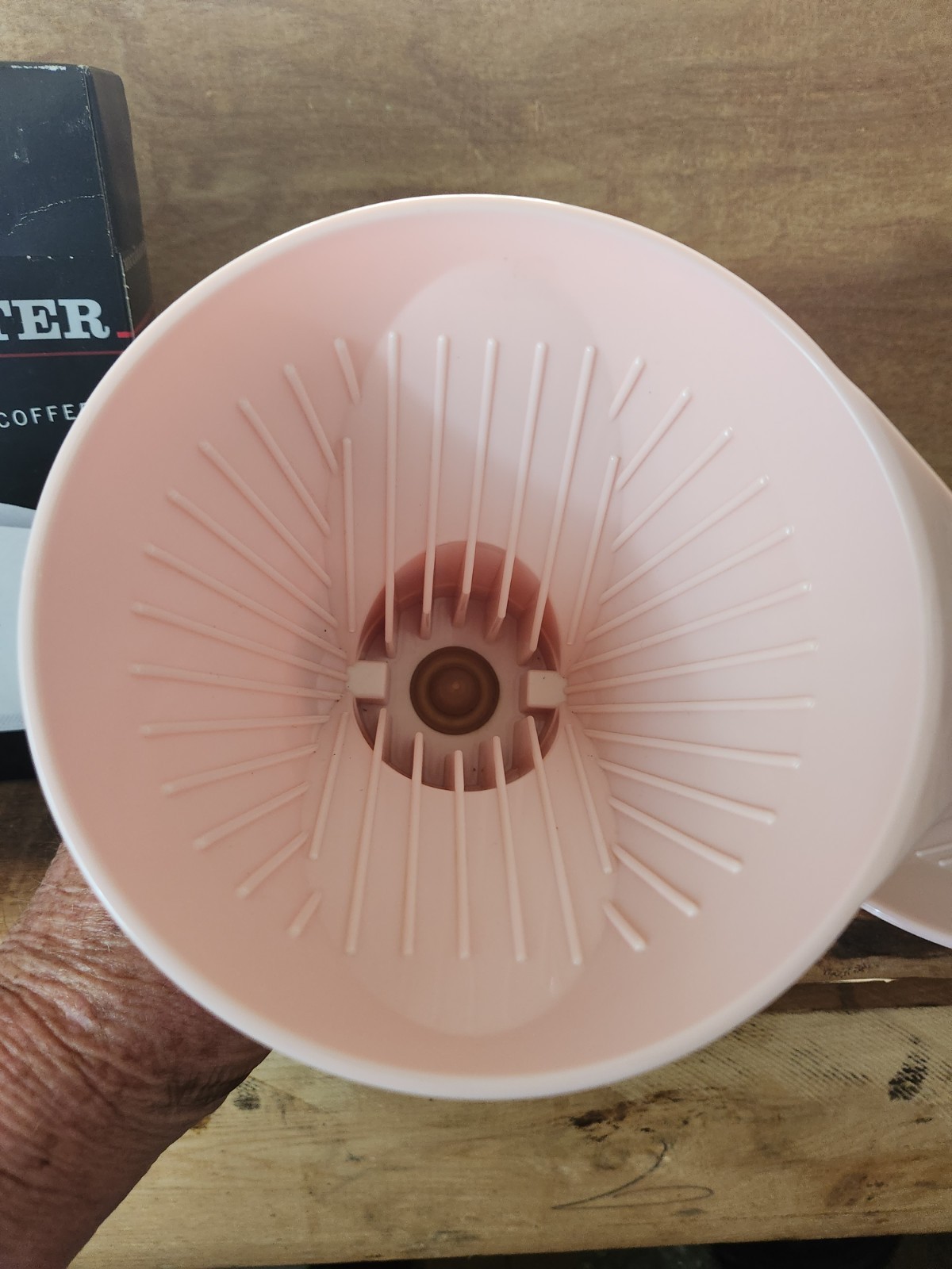 Clever Dripper 2-4 cup with 100-plus Moccamaster #4 filters gallery