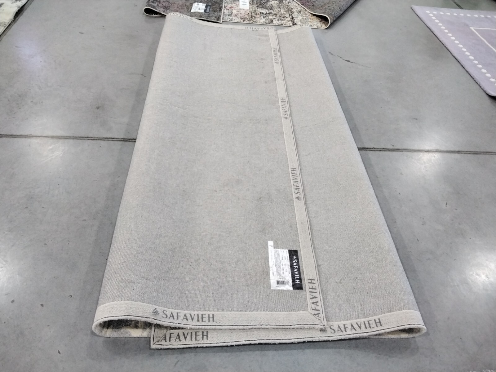 LIGHT GREY / IVORY 8' X 10' Flaw in Rug, Reduced price 1172752057 BLM107A-8 gallery