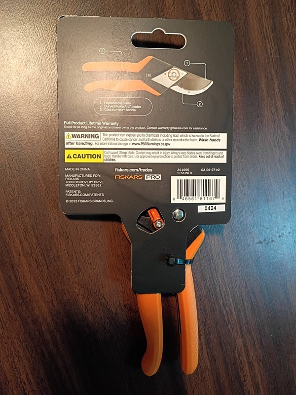 Fiskars Pro 1" cutting capacity pruner gallery